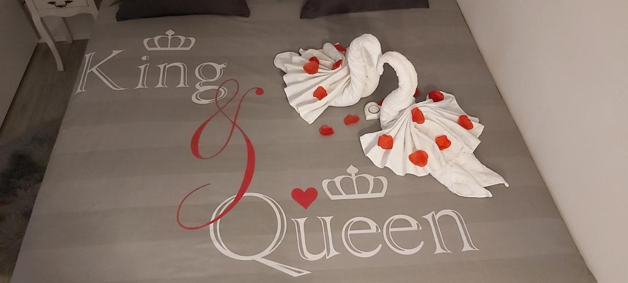King&Queen Kaštela Esterno foto
